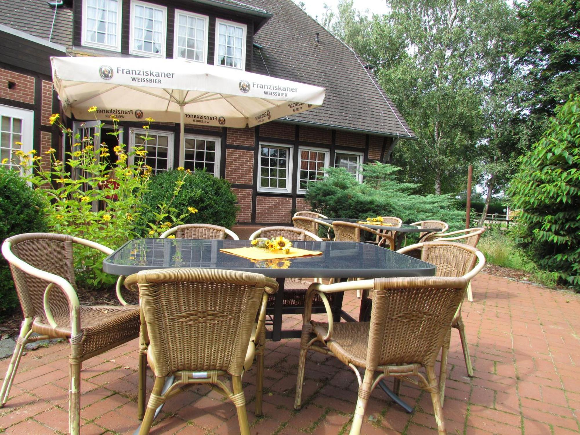 Ihr Ferien Hotel Brunnenhof Suhlendorf Exterior foto